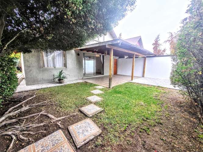 Casa 3D/1B en barrio tranquilo, buena ubicación. (186508) - Imagen 18