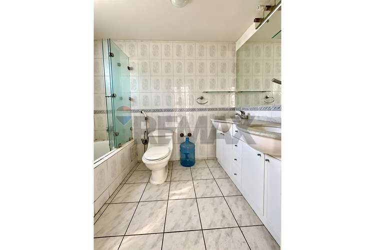 Encantadora casa con piscina y gran jardín - Imagen 21