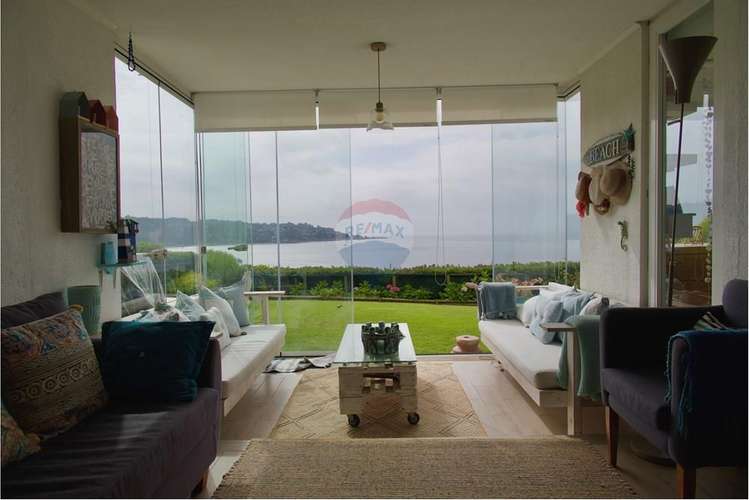 "excelente departamento amoblado con vista al mar"