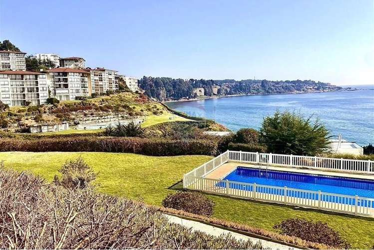 "excelente departamento amoblado con vista al mar"