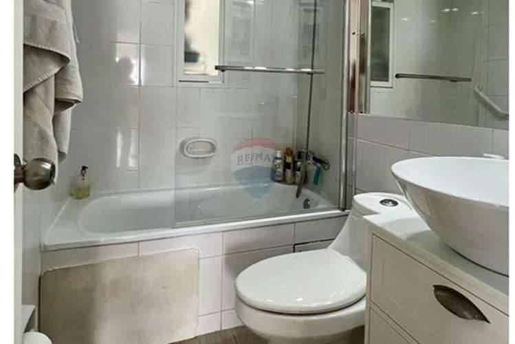 "excelente departamento amoblado con vista al mar"