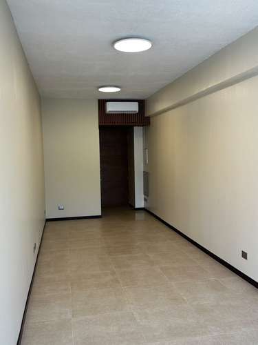 MODERNA OFICINA HABILITADA EN ARRIENDO DA VINCI CHICUREO