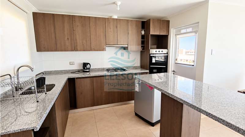 COQUIMBO- CASA EN ARRIENDO  3D/2B SECTOR RESIDENCIAL - Imagen 6