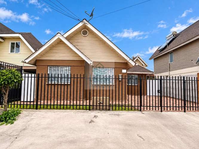 COQUIMBO- CASA EN ARRIENDO 3D/2B SECTOR RESIDENCIAL