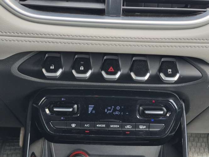 Chevrolet Captiva Ltz 1.5 At 2022 - Imagen 13