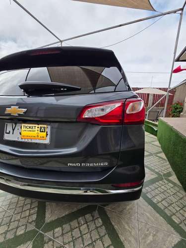 Se vende solo por renovación EQUINOX PREMIER 4AWD TURBO 2020