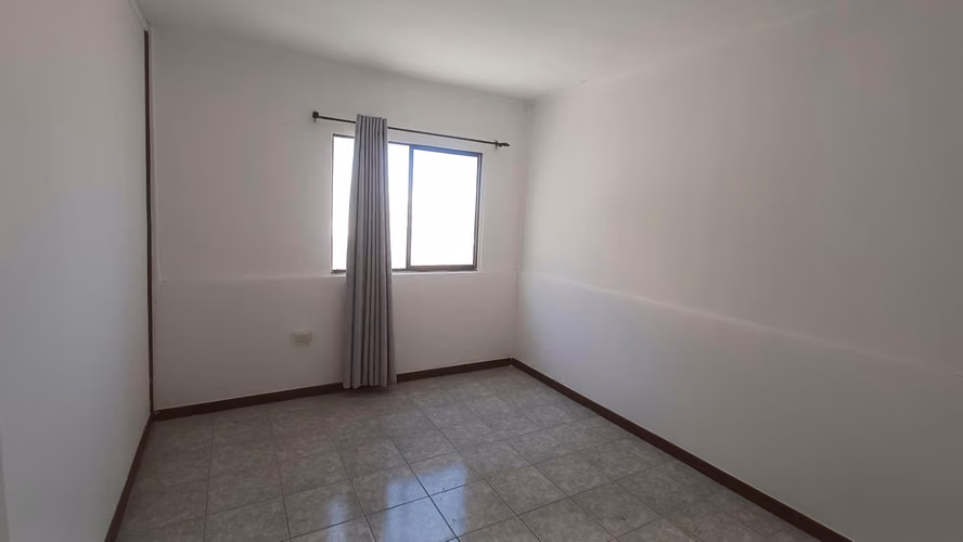 Casa 5 dormitorios 3 baños  Coviefi - Imagen 7