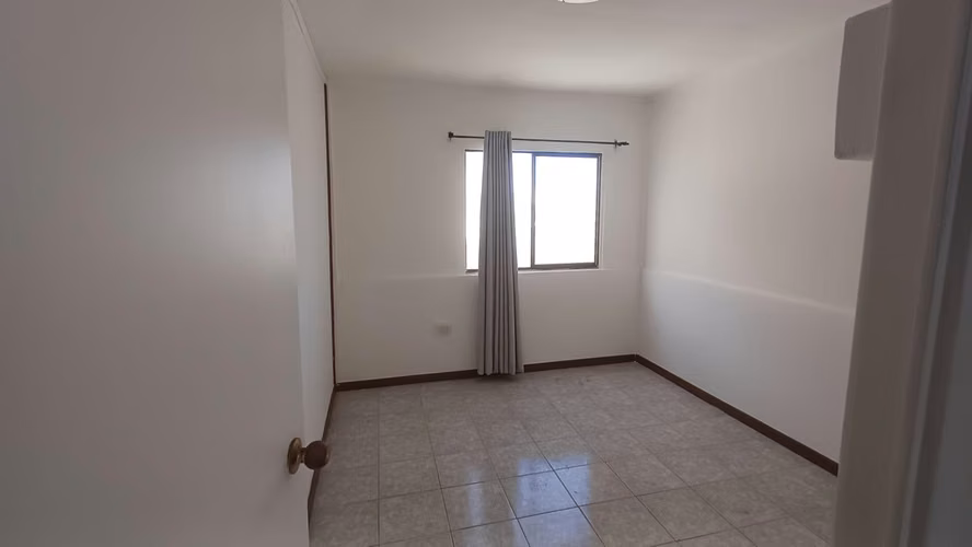 Casa 5 dormitorios 3 baños  Coviefi - Imagen 9