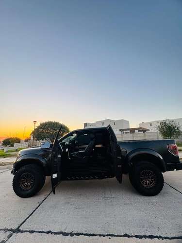 Ford F150 SVT Raptor 6.2 V8 4x4 2014