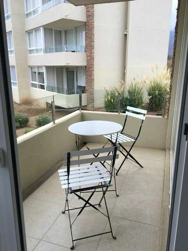 SE ARRIENDA DEPARTAMENTO DE 3 DORMITORIO Y 1 BAÑO, 2  ESTACIONAMIENTOS PRIVADOS,  EN PAPUDO