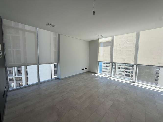 SE ARRIENDA OFICINA AV. EDMUNDO ELUCHANS INCLUYE 1E Y 1B