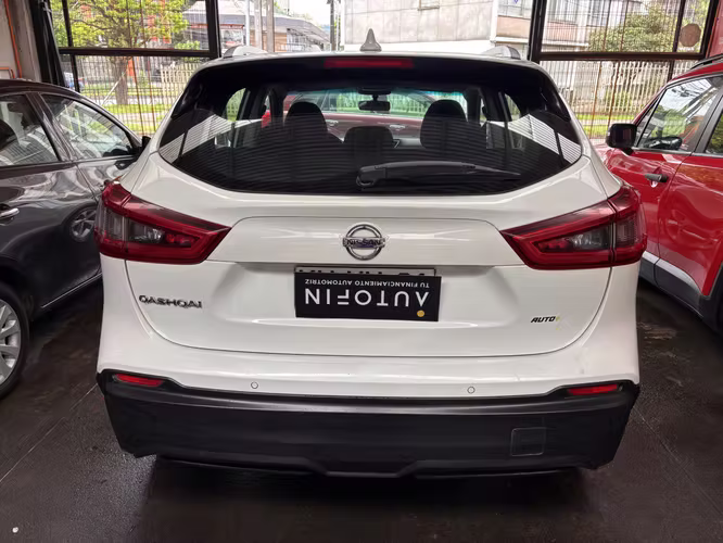 NISSAN QASHQAI 2018 4X2 BENCINA  CAJA MECANICA - Imagen 3
