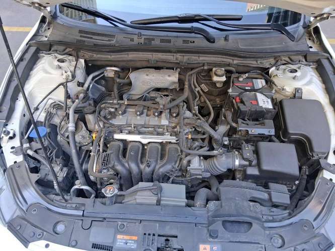 SE VENDE Mazda3 sedan  año 2016 motor 1.6cc - Imagen 5