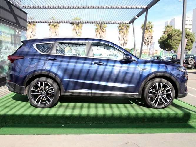 JETOUR X70 PLUS 2024 - Imagen 4