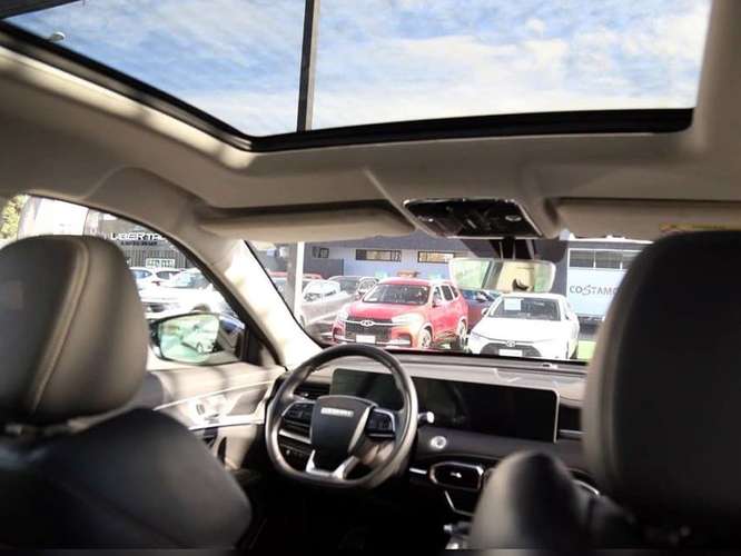 JETOUR X70 PLUS 2024 - Imagen 17