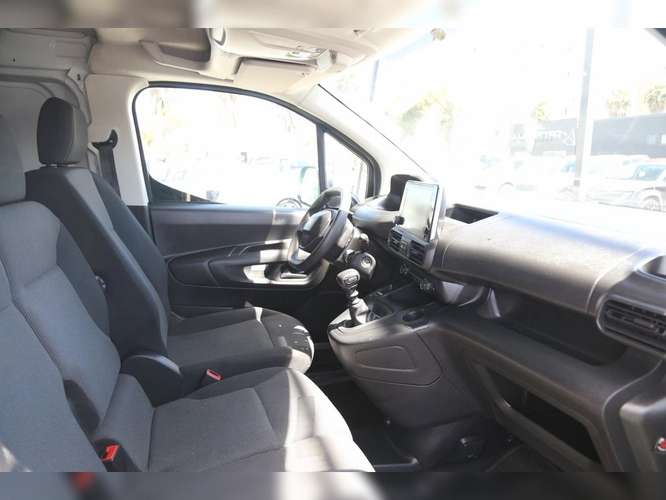 PEUGEOT PARTNER 2024 - Imagen 15