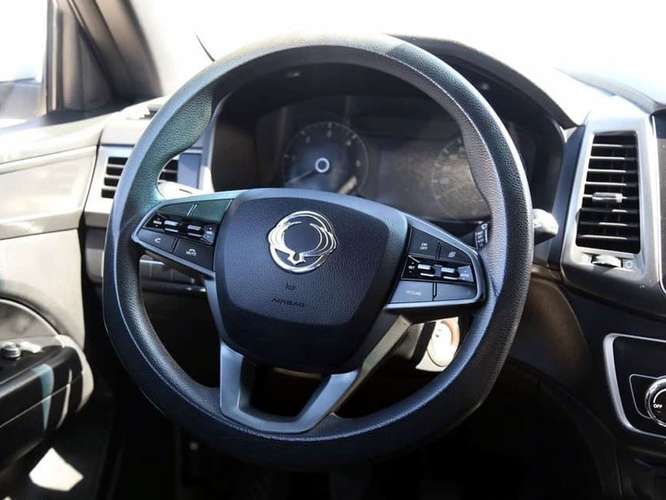 SSANGYONG GRAND MUSSO 2022 - Imagen 29
