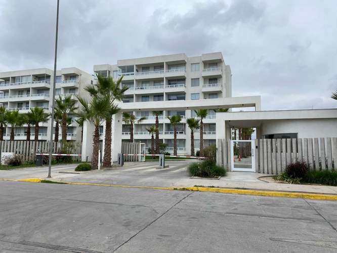 Arriendo año corrido a pasos de U. Central (186538)