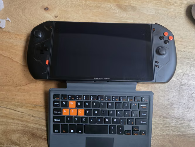 Consola Portátil OneXplayer 2 Ryzen 7 32GB RAM 2TB SSD