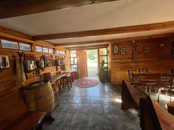VENTA DE COMPLEJO DE CABAÑAS CON PISCINA Y CERVECERÍA ARTESANAL PRECORDILLERA STA BARBARA