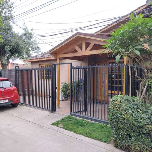 VTA CASA MAIPU EXCELENTE UBICACION 3D 1B  2EST 1BOD