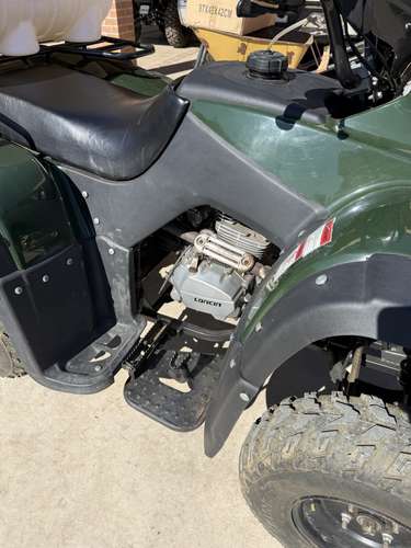 VENDE CUATRIMOTO LONCIN CON CARDAN
