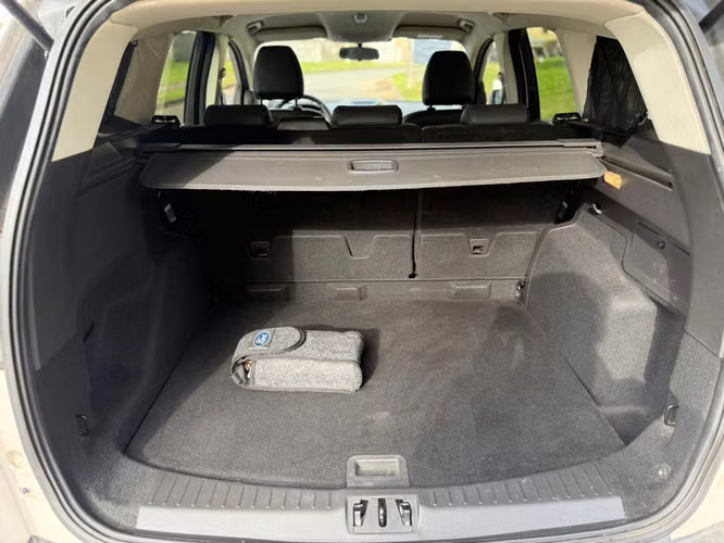 FORD ESCAPE DIESEL - Imagen 9