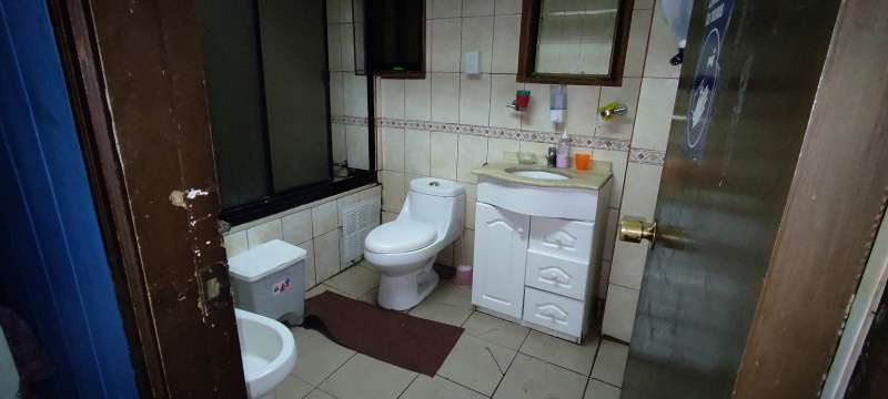 Casa con Local Comercia Pichipelluco - Imagen 12