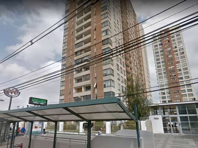 Departamento SALIDA METRO VICENTE VALDES
