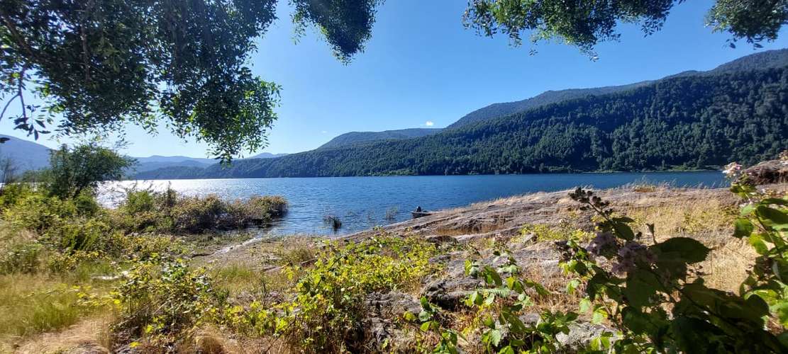 EXCLUSIVIDAD! TU PROPIA ORILLA DE LAGO EN EL CABURGUA