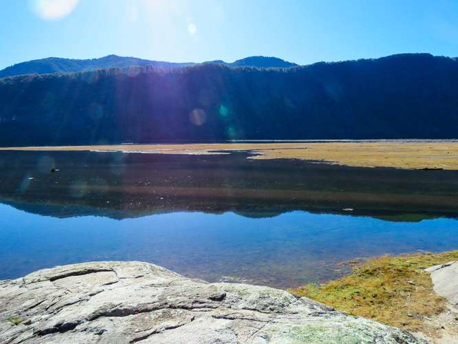 EXCLUSIVIDAD! TU PROPIA ORILLA DE LAGO EN EL CABURGUA