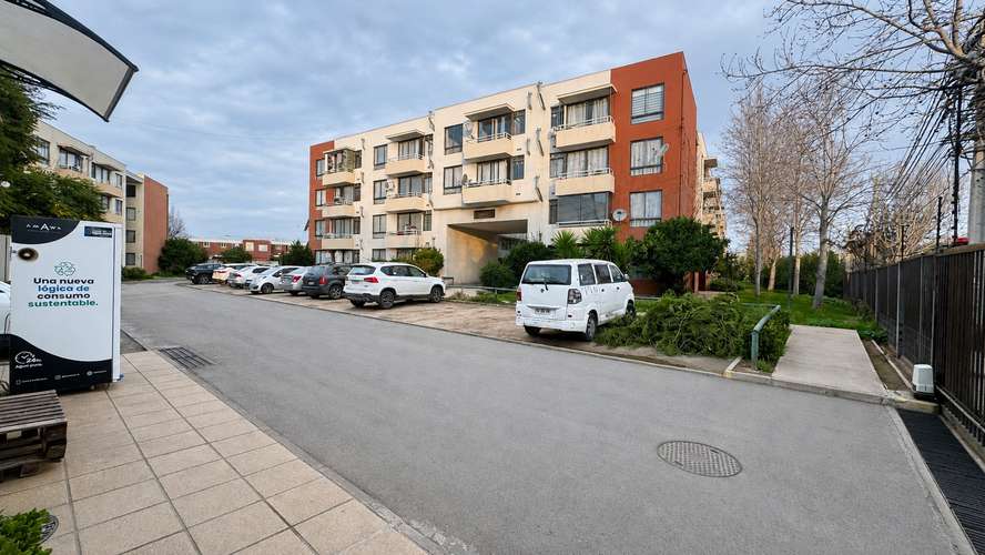 DEPARTAMENTO EN QUILICURA, EN CONDOMINIO PRIMER PISO