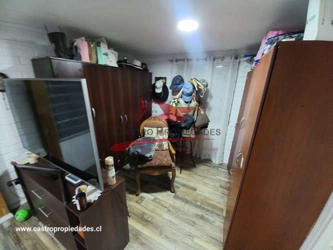 HERMOSA CASA DE DOS PISOS, CON 4 DORMITORIOS, 3 BAÑOS - Imagen 13