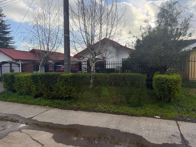 A LA VENTA CASA DE 1 PISO  EN VILLA EMMANUEL