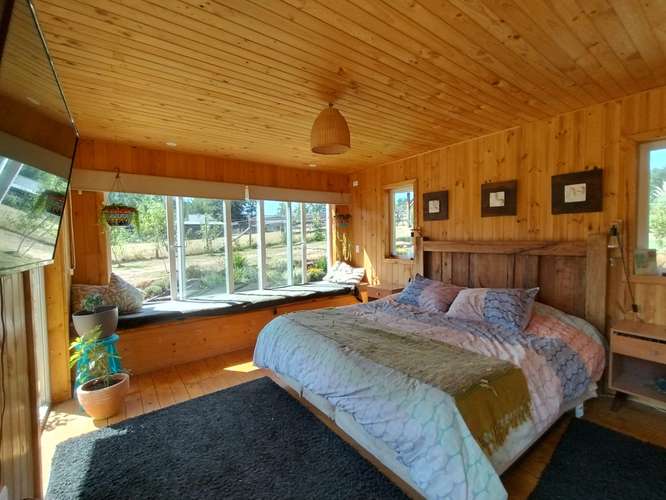 EXCLUSIVA CASA 4D CON PISCINA, BOSQUE Y CASA DE INVITADOS
