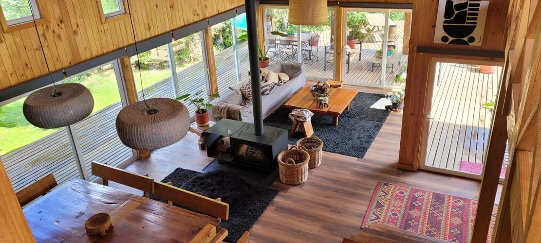 EXCLUSIVA CASA 4D CON PISCINA, BOSQUE Y CASA DE INVITADOS