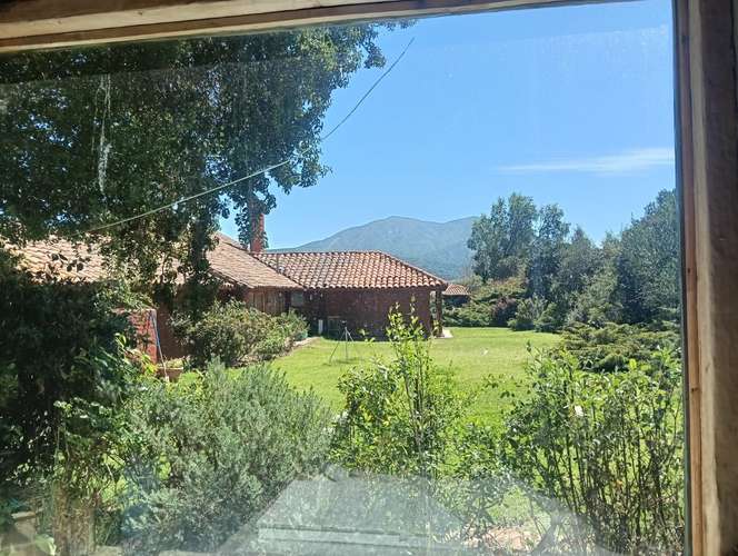 VENDE CASABLANCA-TRANQUE LO OVALLE GRAN CASA CON PARQUE