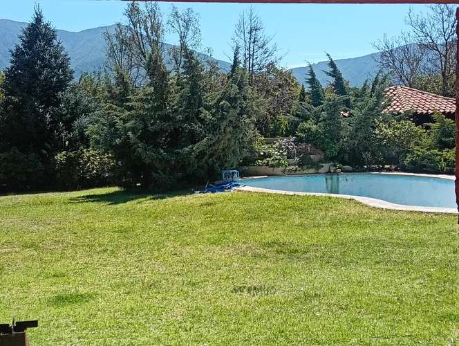 VENDE CASABLANCA-TRANQUE LO OVALLE GRAN CASA CON PARQUE