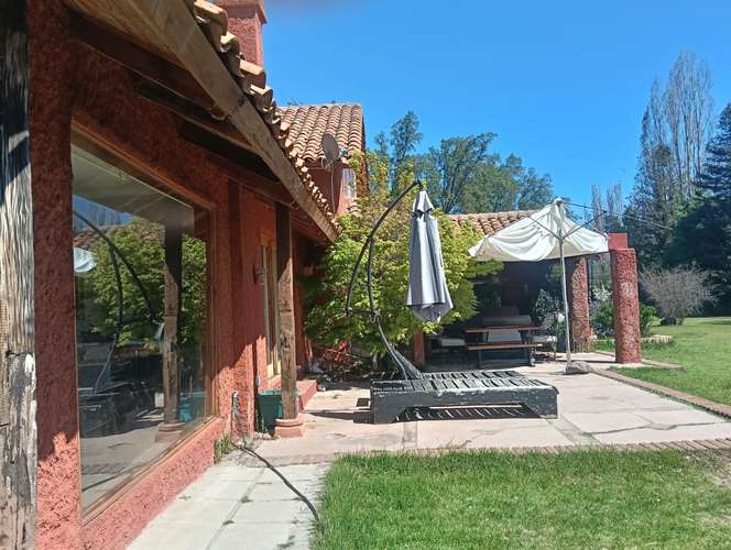 VENDE CASABLANCA-TRANQUE LO OVALLE GRAN CASA CON PARQUE