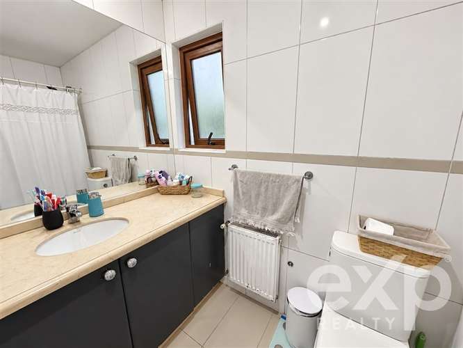 Linda casa en Venta estilo Mediterránea - Imagen 7
