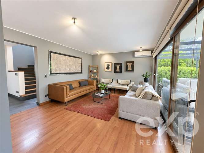 Linda casa en Venta estilo Mediterránea - Imagen 3