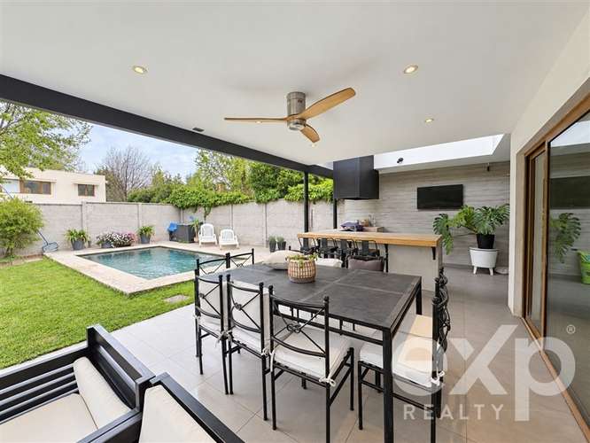 Linda casa en Venta estilo Mediterránea - Imagen 16