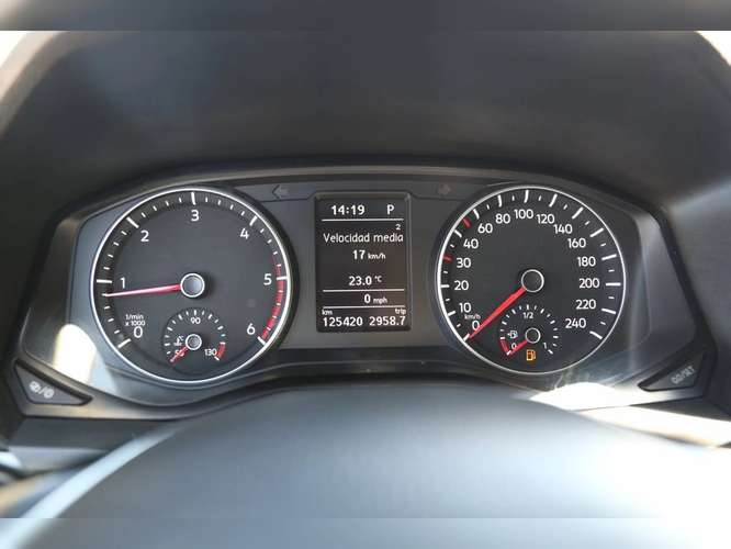 VOLKSWAGEN AMAROK 2023 - Imagen 19
