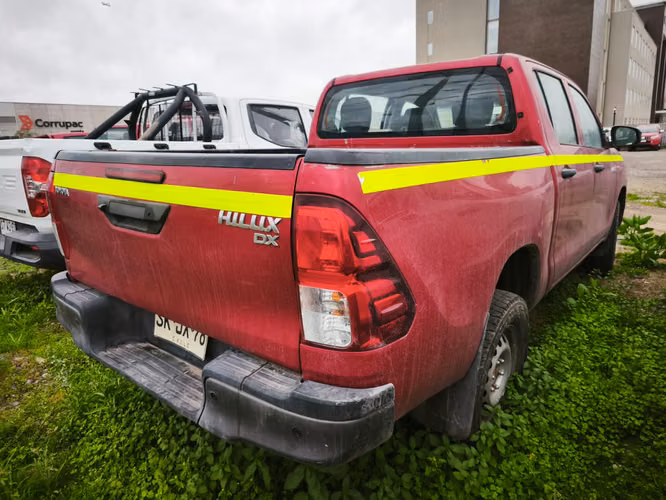 TOYOTA HILUX 4X4 2.4 DX AÑO 2023