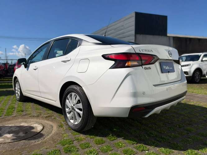 Nissan Versa 1.6 SENSE 4X2 MT 4P 2025 - Imagen 7
