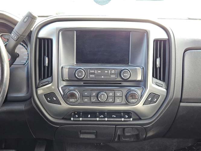 Chevrolet Silverado 5.3 LTZ CC Z71 AT 4X4 2019 - Imagen 16