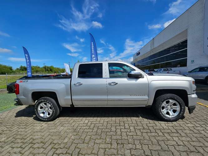 Chevrolet Silverado 5.3 LTZ CC Z71 AT 4X4 2019 - Imagen 7