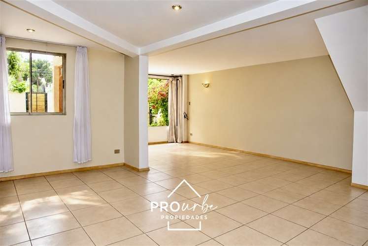 Casa en venta de 4 dorm. en Las Condes - Imagen 4