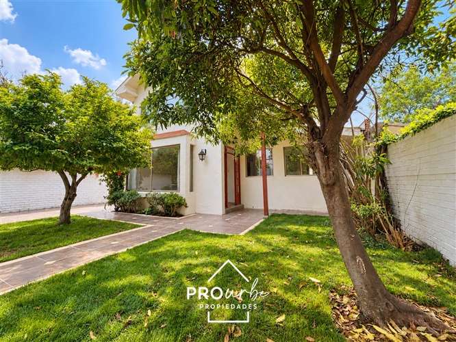 Casa en venta de 4 dorm. en Las Condes - Imagen 3