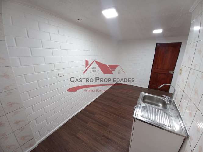 HERMOSO DEPARTAMENTO SEGUNDO PISO, 2 DORMITORIOS, 1 BAÑO - Imagen 11